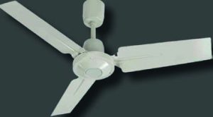 Brasseur d'air destratificateur SEET DR à pales pour bâtiment de grande hauteur